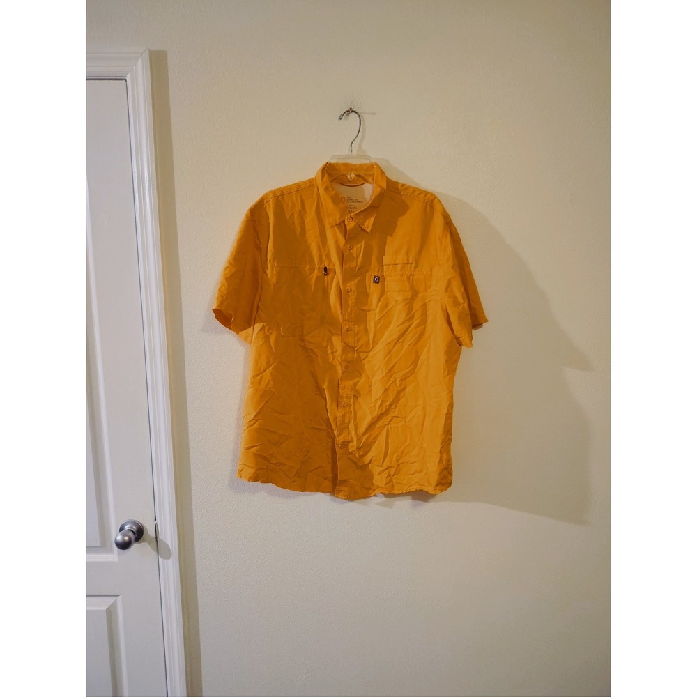 The American Outdoorsman Mens XXL Orange Fishing Shirt Short Sleeve Ventilated